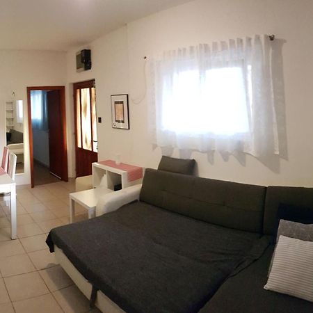 Apartmani Ela Prvic Luka Luaran gambar