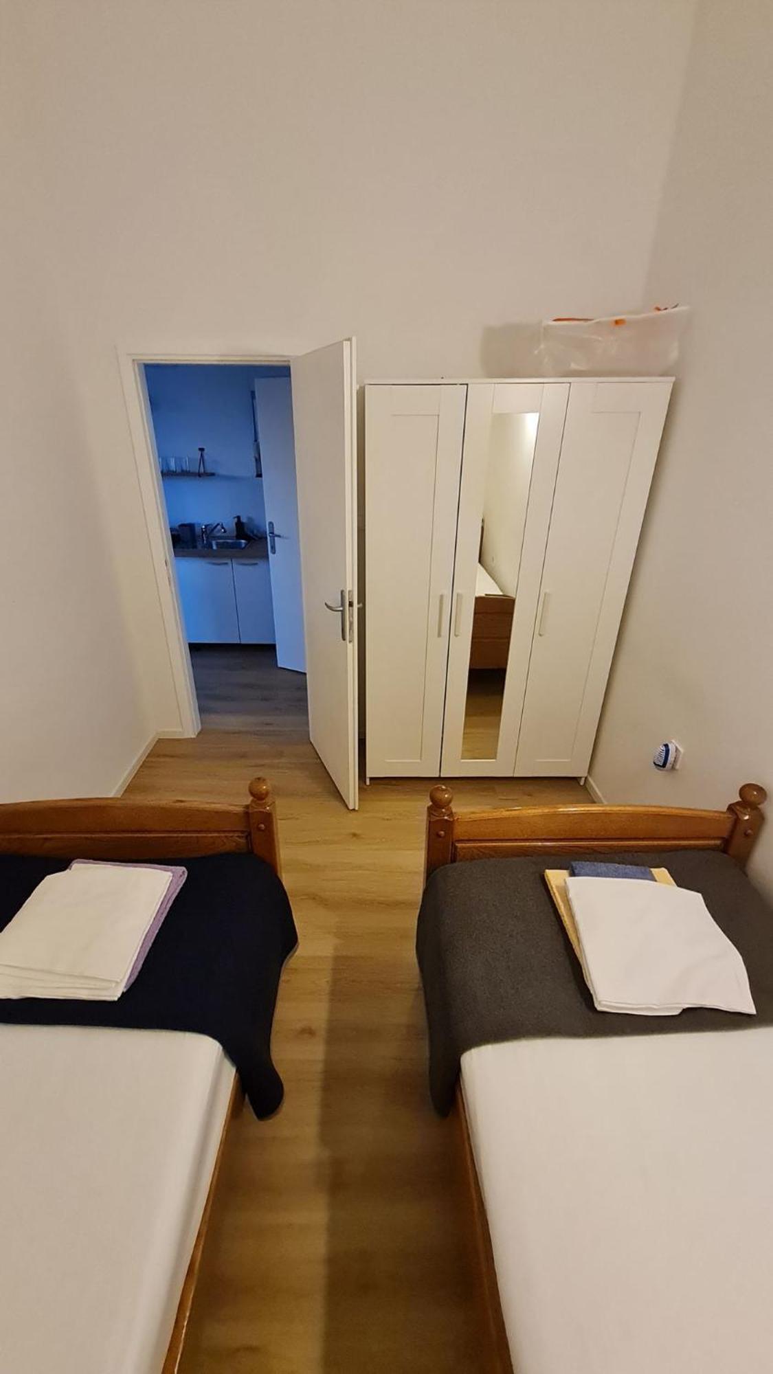 Apartmani Ela Prvic Luka Luaran gambar