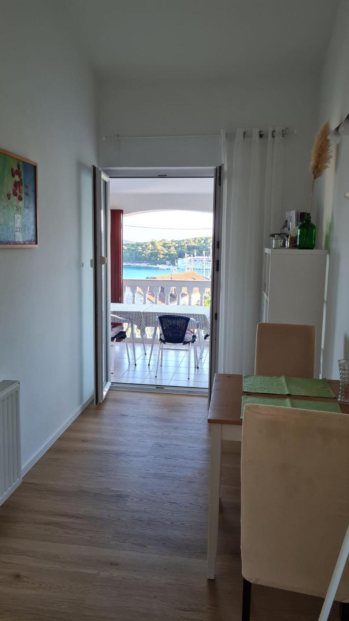 Apartmani Ela Prvic Luka Luaran gambar
